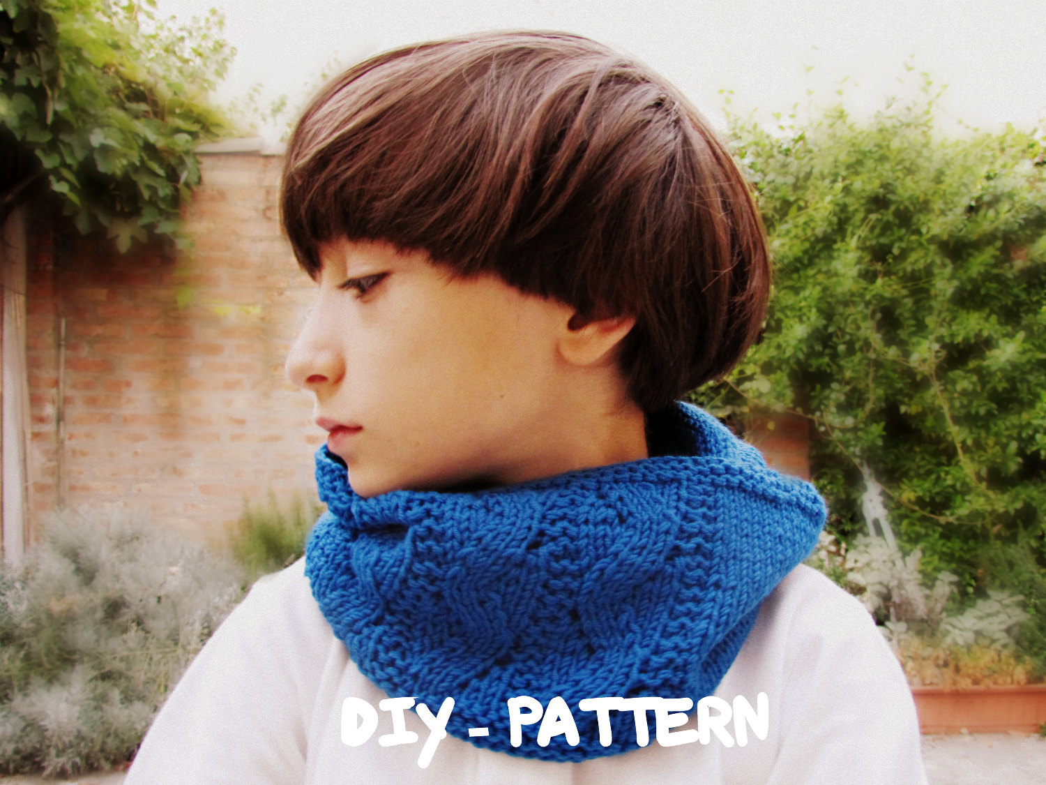 Fall Clothing Pattern Children Cowl Knitted Bright Blue Block Color